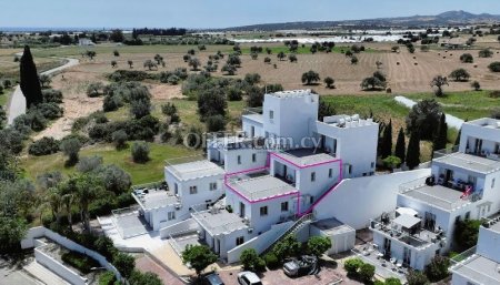 Dublex apartment at the country side of Larnaca - 4