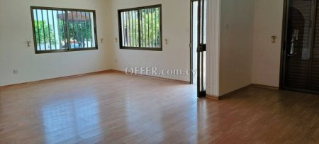 3 Bed Semi-Detached House for rent in Kato Polemidia, Limassol - 6