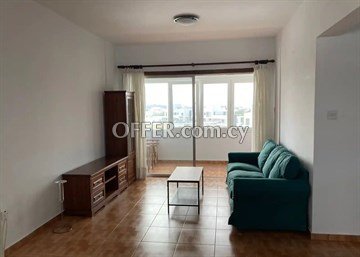 Spacious 2 Bedroom Apartment  Walking Distance To Τhe University Of Ni - 2