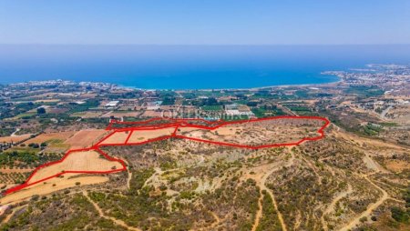 Five residential fields in Kissonerga Pafos