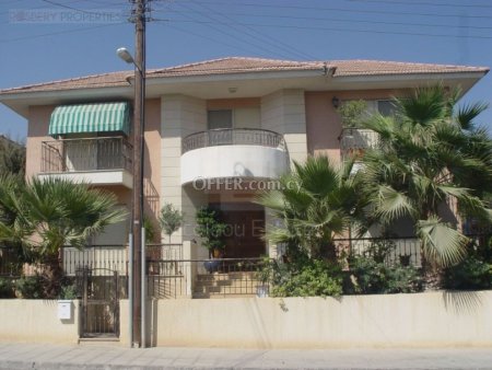 Four bedroom resale house In Germasogeia area Limassol