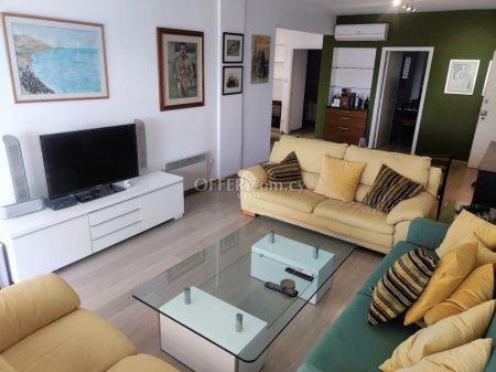 BEAUTIFUL TWO BEDROOM FULLY FURNISHED APARTMENT BY THE SEA