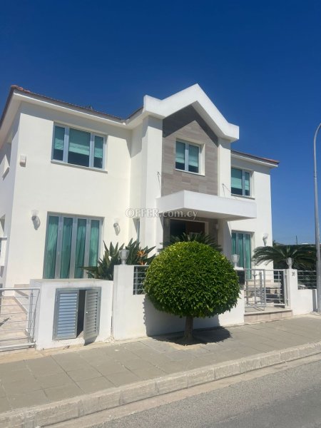 New For Sale €885,000 House 3 bedrooms, Detached Oroklini, Voroklini Larnaca