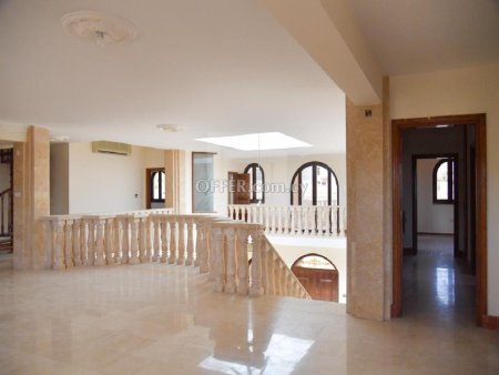 Five Bedroom Villa with Private Swimming Pool Garden and Sea View for Sale in Oroklini Nicosia - 2