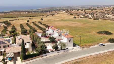 Villa For Sale in Kouklia, Paphos - DP4052 - 11