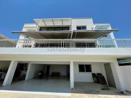 4 Bed Detached Villa for rent in Panthea, Limassol - 10