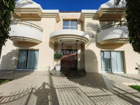 Large Luxury Villa Near Foleys School Sfalagiotissa Ayios Athanasios Limassol Cyprus - 8