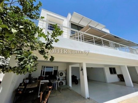 4 Bed Detached Villa for rent in Panthea, Limassol - 9
