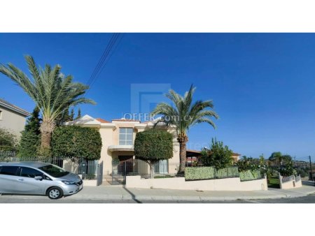 Large Luxury Villa Near Foleys School Sfalagiotissa Ayios Athanasios Limassol Cyprus - 7