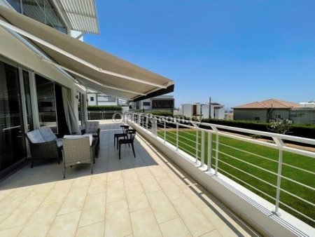 4 Bed Detached Villa for rent in Panthea, Limassol - 4