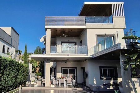 4 Bed Detached Villa for Rent in Agios Tychon, Limassol