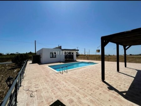 3 Bed Detached Bungalow for rent in Arodes Pano, Paphos