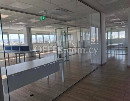 1000m2 office on one floor in commercial building - 5