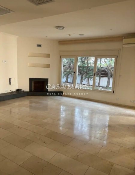 Detached 5 Bedroom House in Strovolos, GSP Area