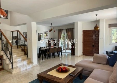 4 Bedroom house in Strovolos, close to Kantaras street