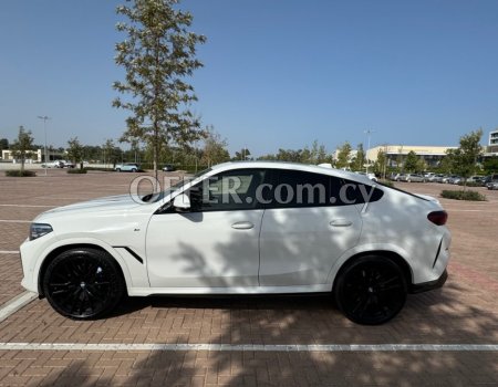 2021 BMW x6 3.0L Diesel Tiptronic SUV (photo 2)