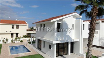 Luxury 4 Bedroom Villa With Private Pool  In Pyla, Larnaka