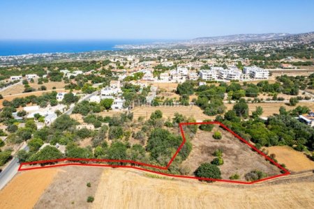 Residential field in Tremithousa Paphos