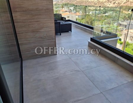 2 bedroom furnished apartment in Germasogeia