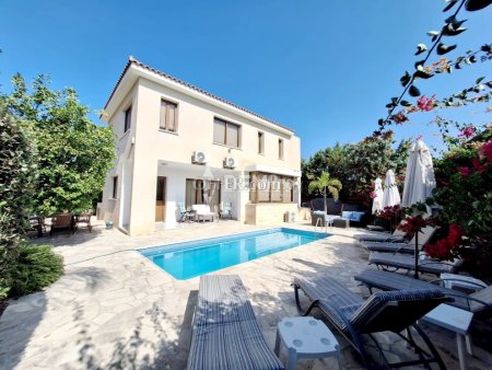Villa For Sale in Kissonerga, Paphos - DP4201