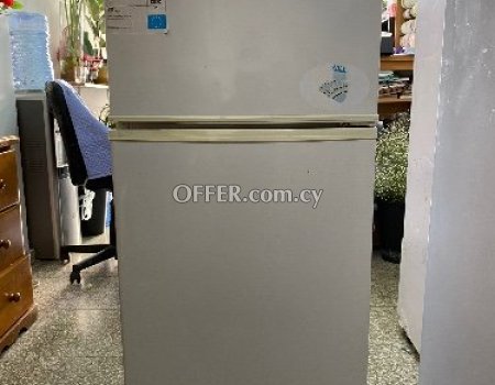 Exceptional RCA Fridge in ( Great Condition)