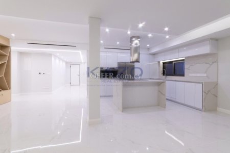 Ultra Modern Three Bedroom Top Floor Apartment for Sale in Germasogeia Tourist Area