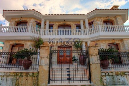 Detached House for Sale in Agia Fyla