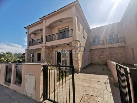 Attached Three Bedroom House for Sale in Moni