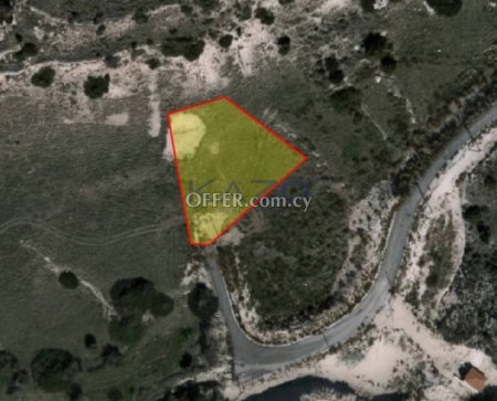 Plot Parcel Residential in Agios Tychonas