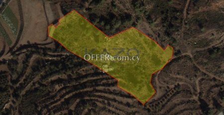 Large Residential Land for Sale in Louvaras