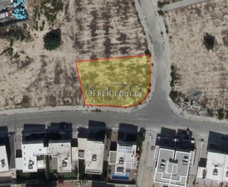 Residential Corner Plot for Sale in Palodia area