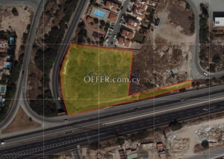 Residential Large Land Parcel for Sale in Moutagiakka