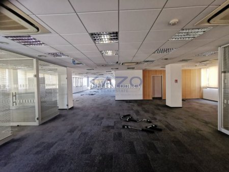 Commercial Open Plan Office For Rent in Omonoia Area