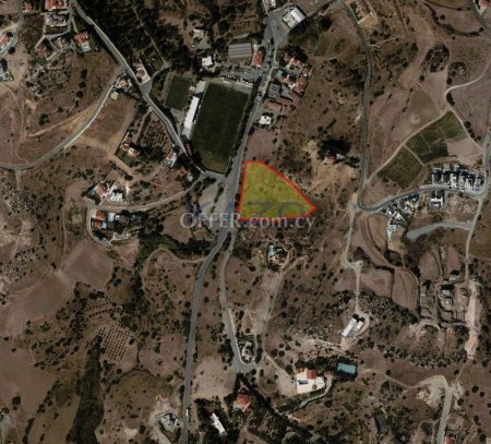 Large Residential Development Land in Pareklissia