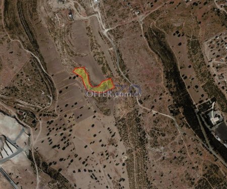 Investment Land for Sale in Kato Polemidia Area