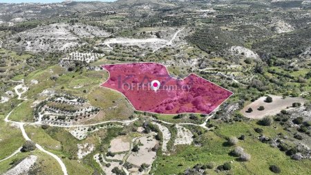 Agricultural Field in Mesa Chorio, Paphos