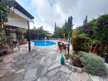 Villa For Sale in Tala, Paphos - DP4202