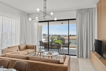 3-bedroom apartment to rent in Kato Paphos