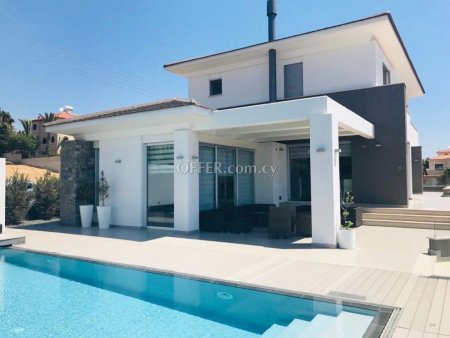 5 Bed Detached Villa for rent in Agia Paraskevi, Limassol