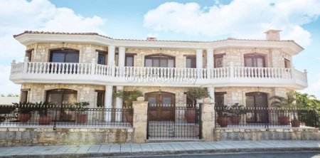 New For Sale €1,800,000 House 6 bedrooms, Lemesos (Limassol center) Limassol