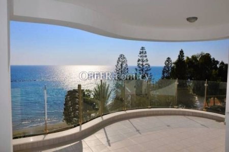 3 + 1 Bedrooms Apartment For Rent Limassol