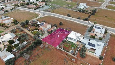 Distributed 50% share of a residential field in  Kokkinotrimithia,  Nicosia