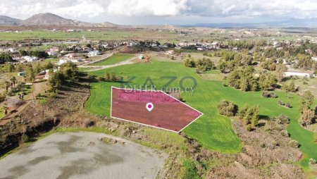 Residential field in Klirou, Nicosia