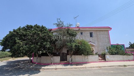 Two Bedroom House in Deryneia