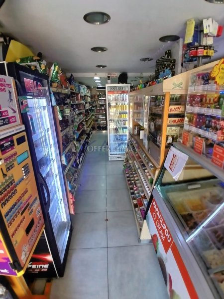 Commercial Shop for Sale in Neapolis Area