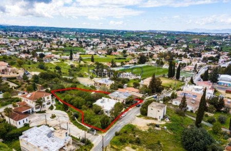 Shared residential field in Dali, Nicosia