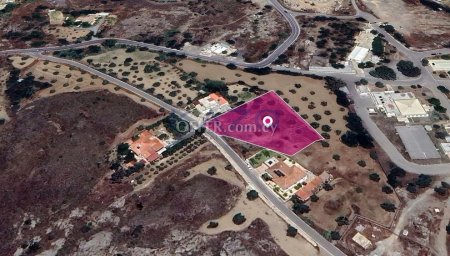 Residential Field in Agia Varvara, Nicosia