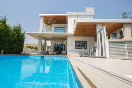 3+ 1 BEDROOM  LUXURY VILLA FOR RENT IN AGIOS TYCHONAS