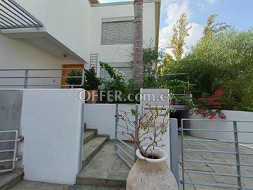 5 Bedroom House  In Strovolos, Near Apollonio Hospital, Nicosia - With