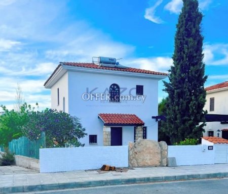 Two Bedroom Detached House for Sale in Pissouri area